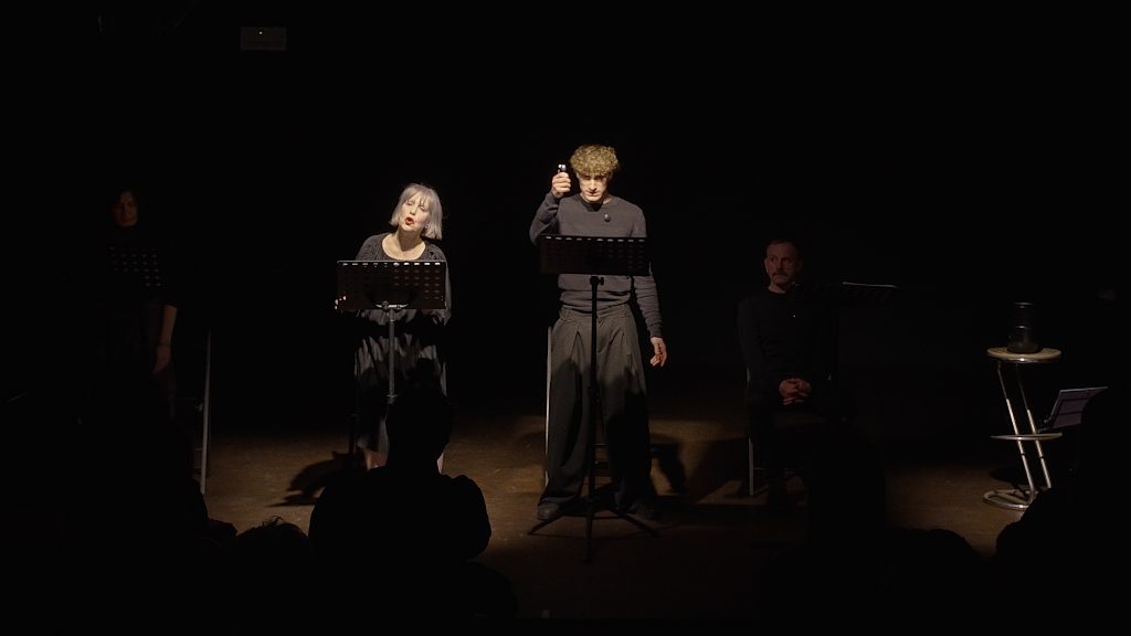 CIVIL READINGS 2 - IO SONO CAPITAN MERAVIGLIA